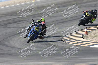 media/Oct-30-2025-Racers Edge (Thu) [[dabbdaf680]]/3-B Group/Session 2 (Bowl Exit)/